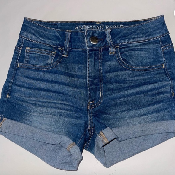 American Eagle Outfitters Women's Shorts - Picture 1 of 3